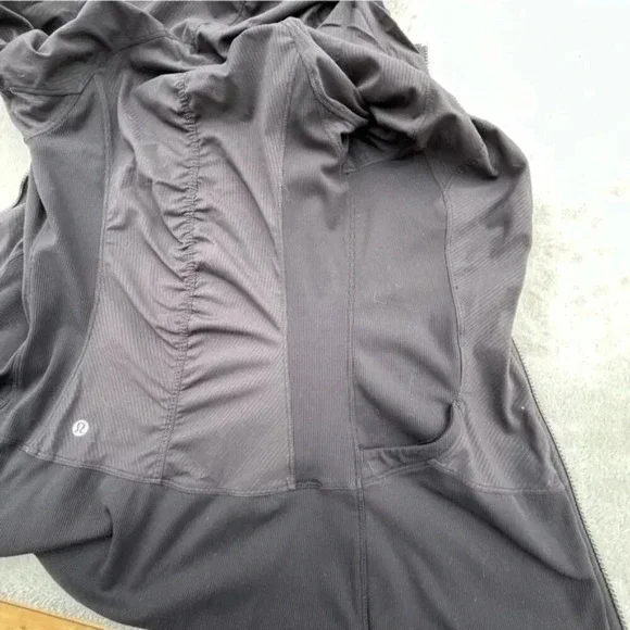 Lululemon In Flux Black Reversible Athletic Jacket - Picture 10 of 15